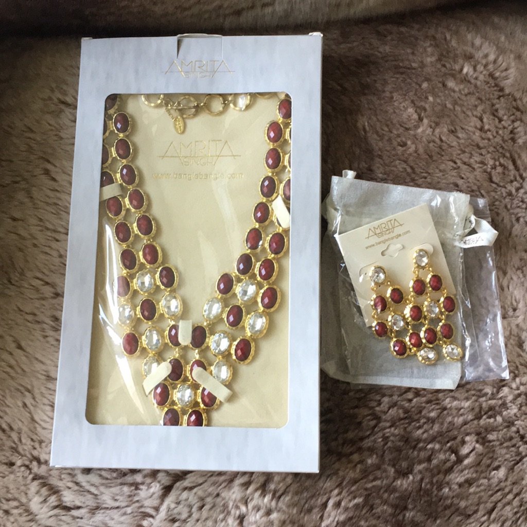 Nwt Amrita Singh Necklace And Earrings Set 35$